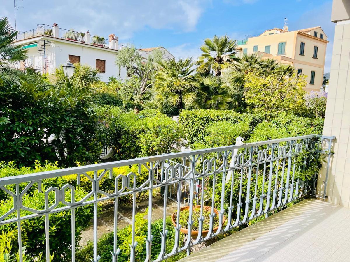 Sorrento Life 1 Apartment Sant'Agnello Exterior foto